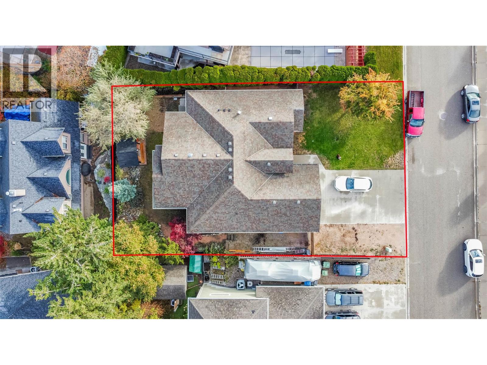  2004 Bernau Court, Lake Country