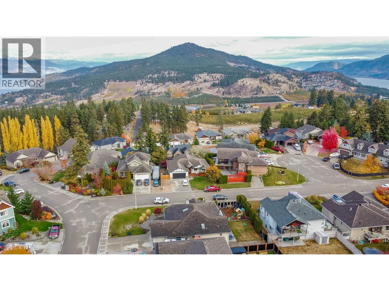  2004 Bernau Court, Lake Country