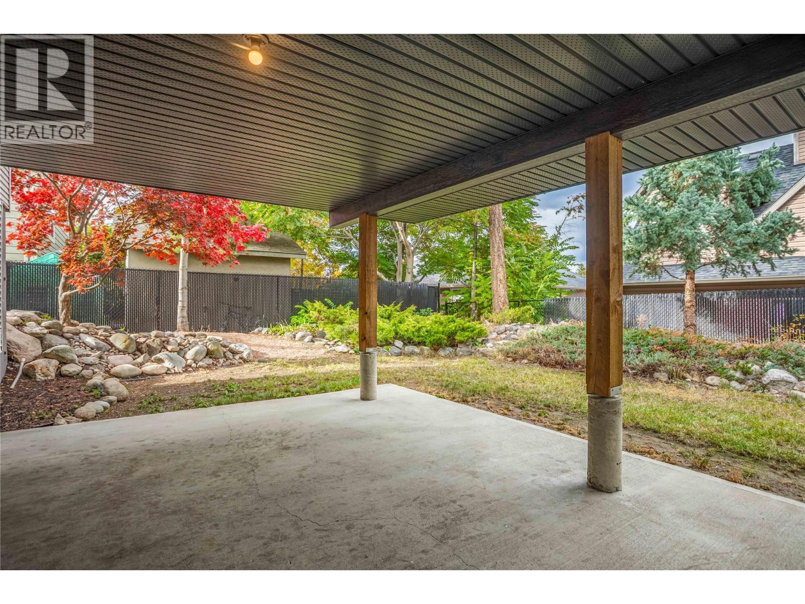  2004 Bernau Court, Lake Country