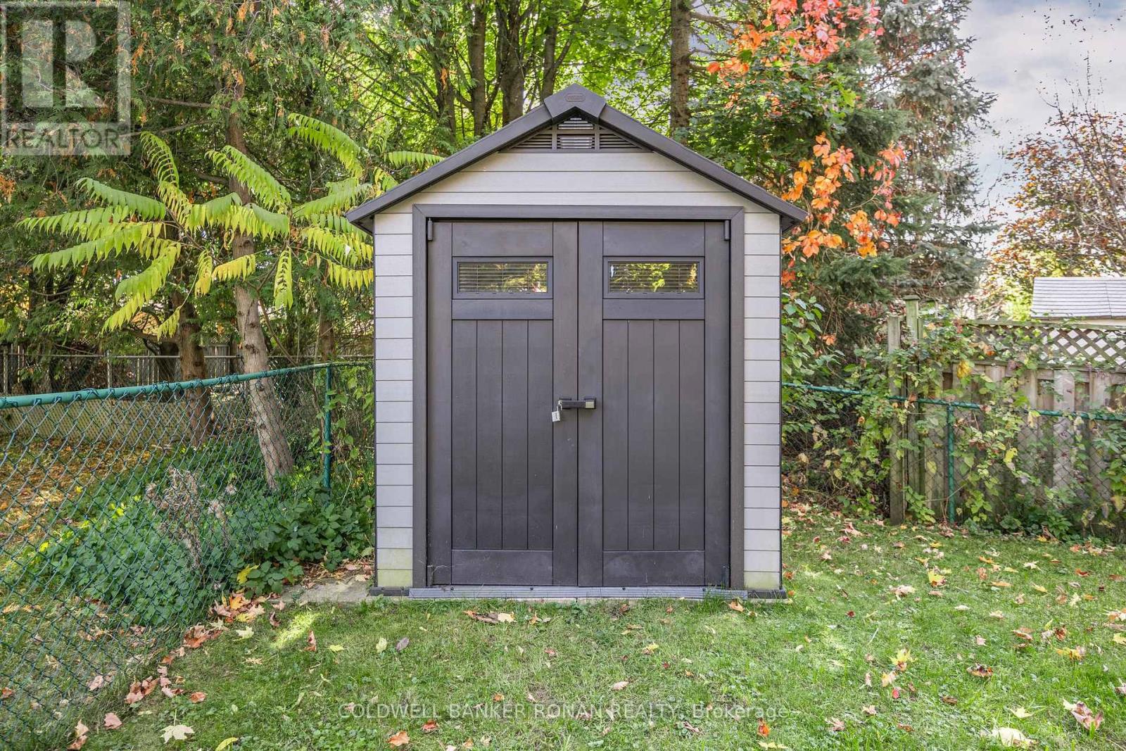 Single Family House Raised bungalow for Sale in  FERGUSON DRIVE Barrie (Northwest) 