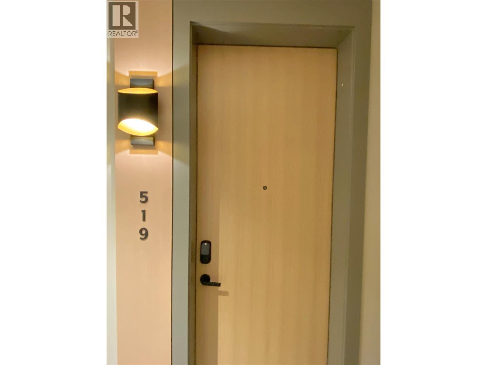 519 3340 Lakeshore Road, Kelowna