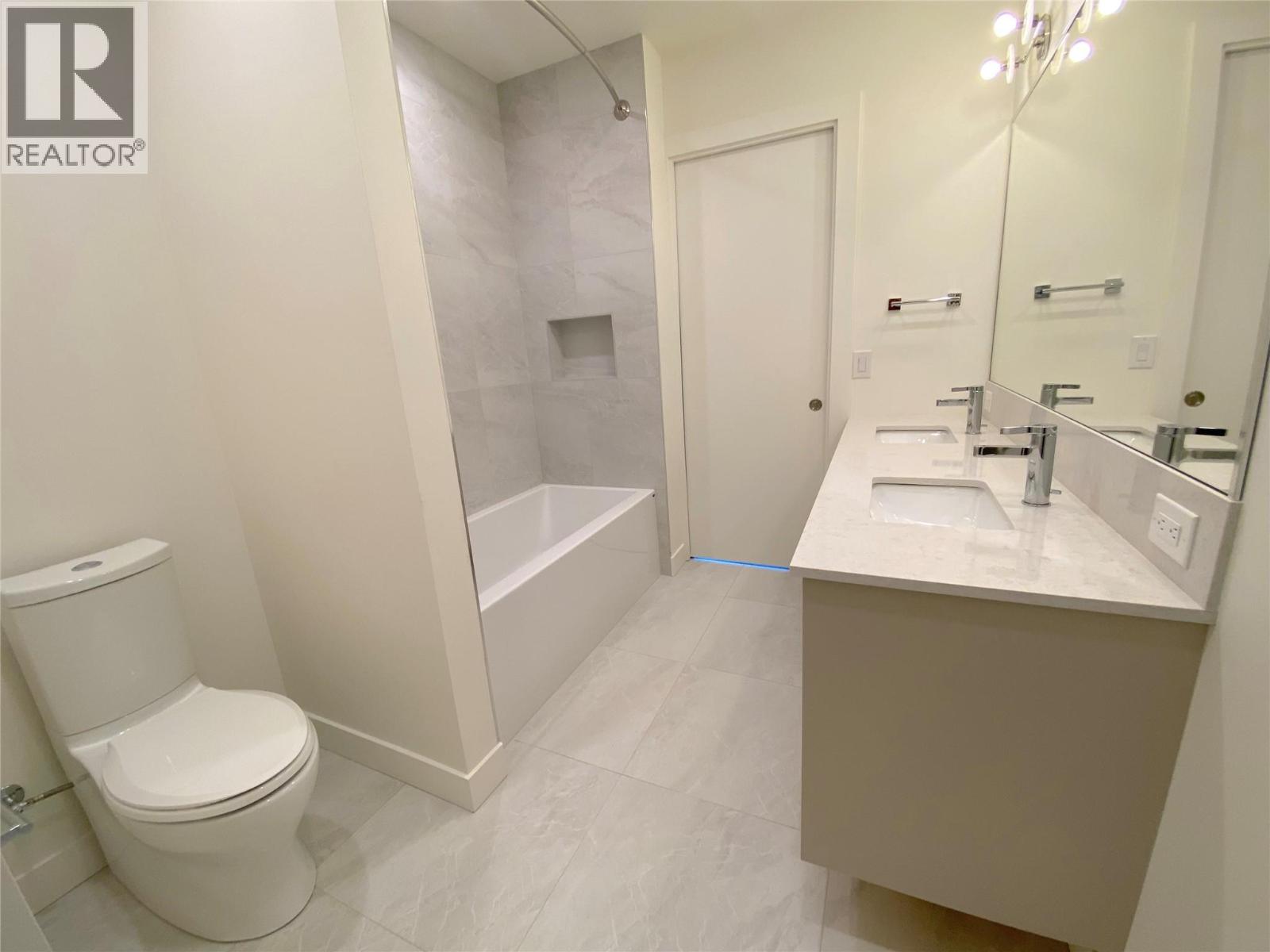 519 3340 Lakeshore Road, Kelowna