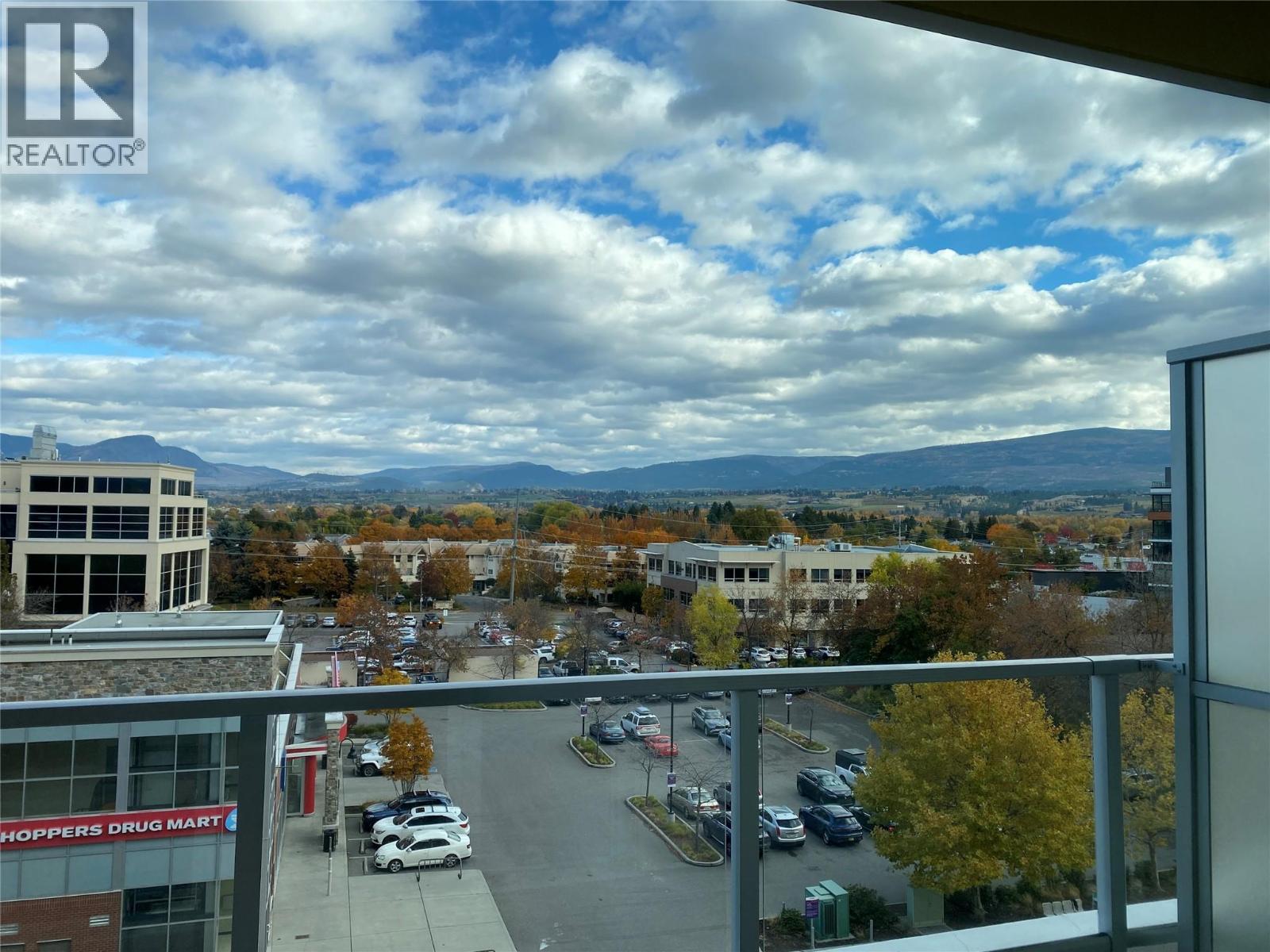 519 3340 Lakeshore Road, Kelowna