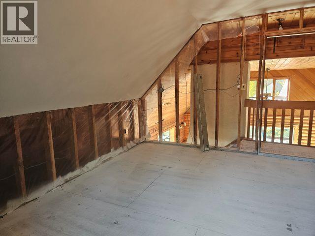 534 WILLOW Street - 13