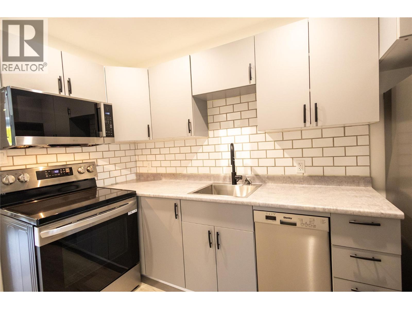 3397 Patterson Street Unit# 29, Armstrong