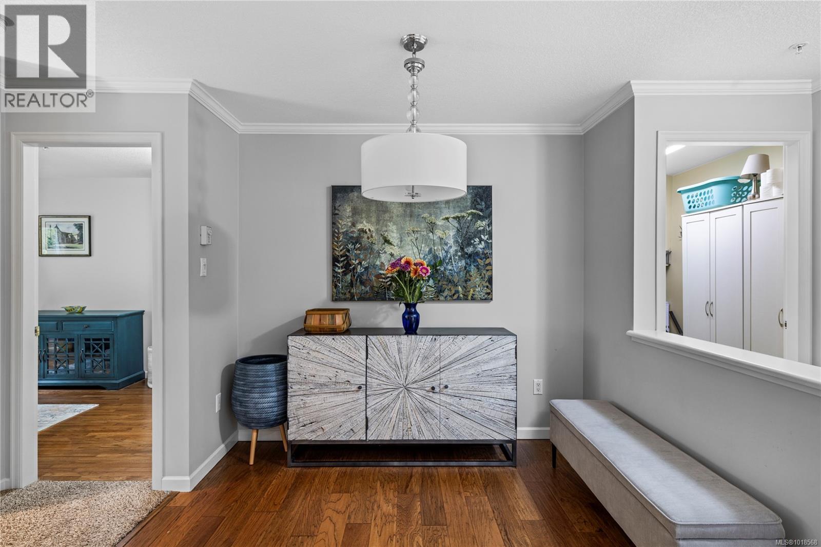 307 5620 Edgewater Lane, Nanaimo