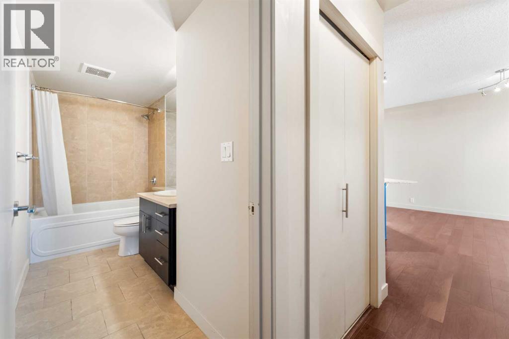 Single Family House for Sale in   Horton Road SW Haysboro Calgary 