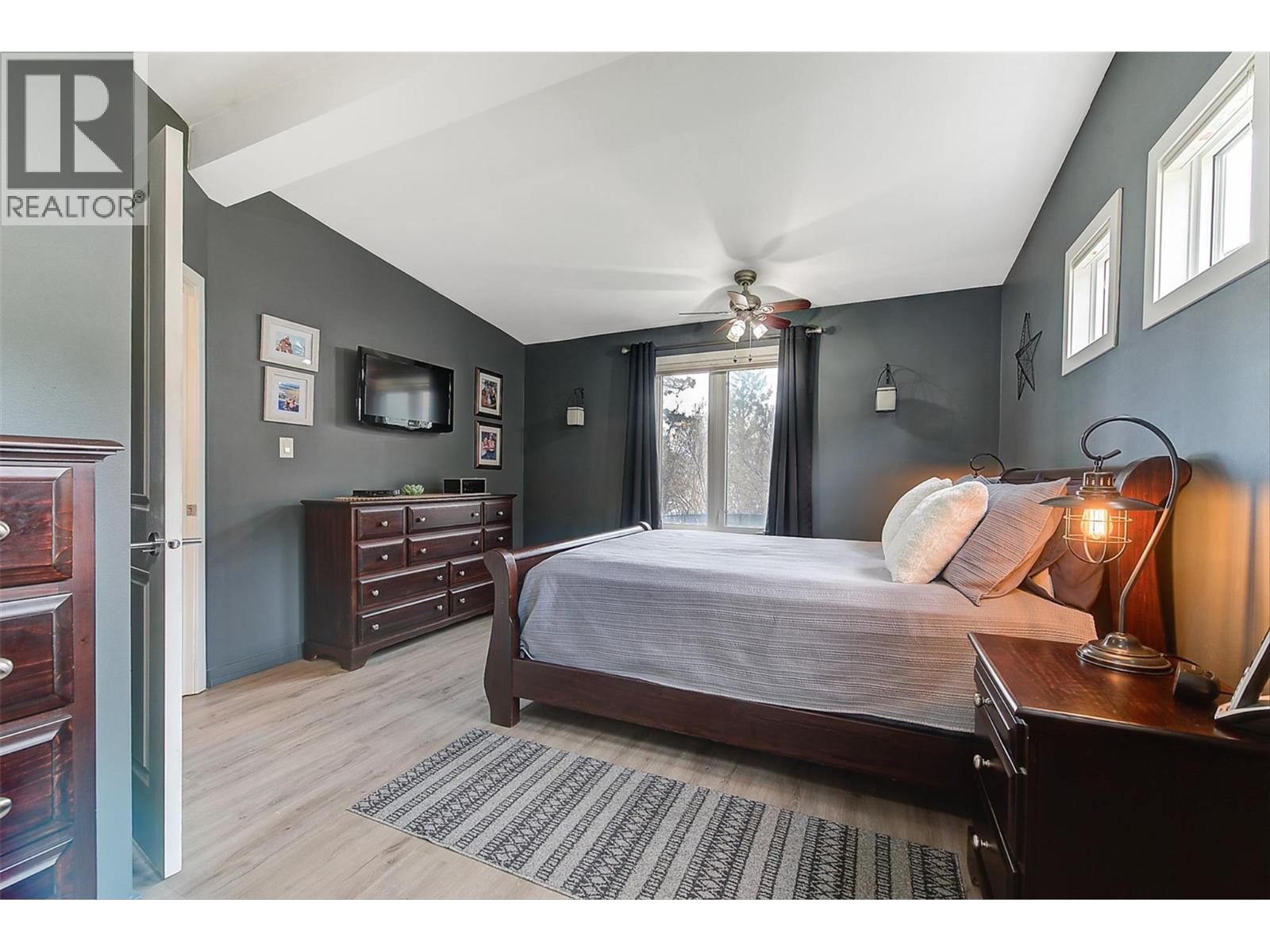  4147 Ponderosa Drive, Peachland