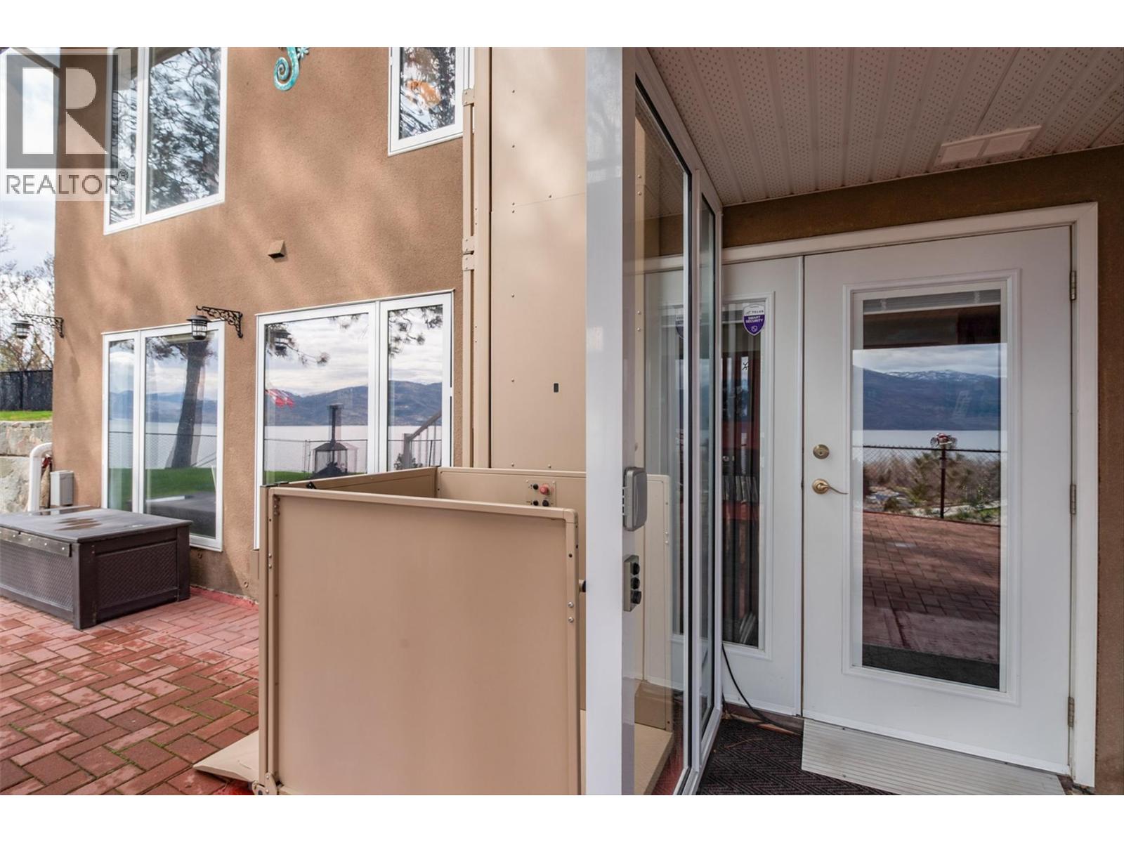  4147 Ponderosa Drive, Peachland