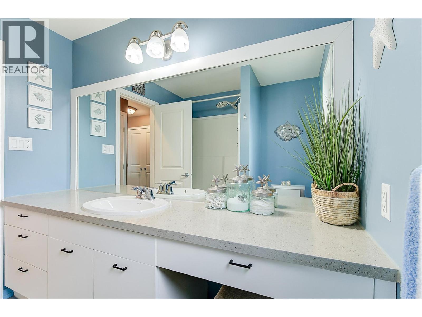  4147 Ponderosa Drive, Peachland