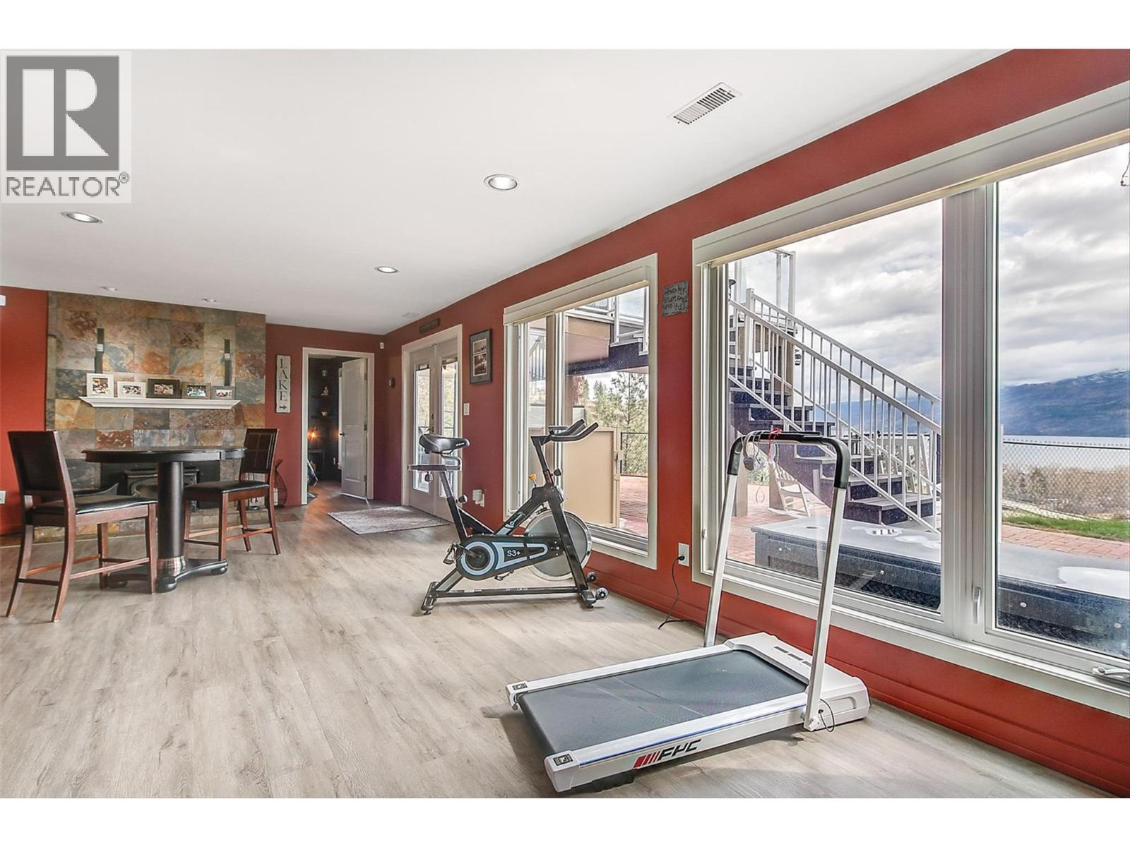  4147 Ponderosa Drive, Peachland