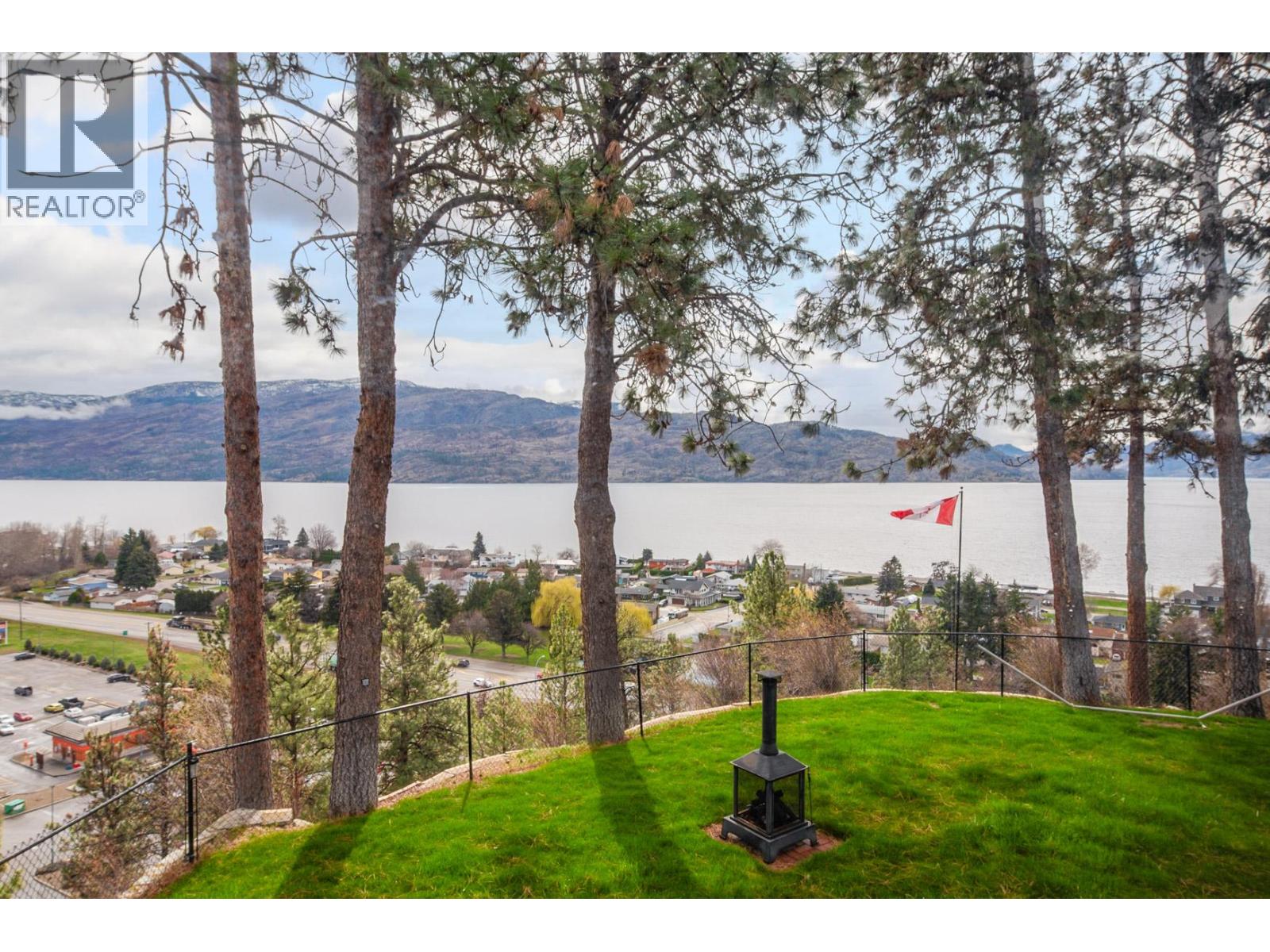  4147 Ponderosa Drive, Peachland