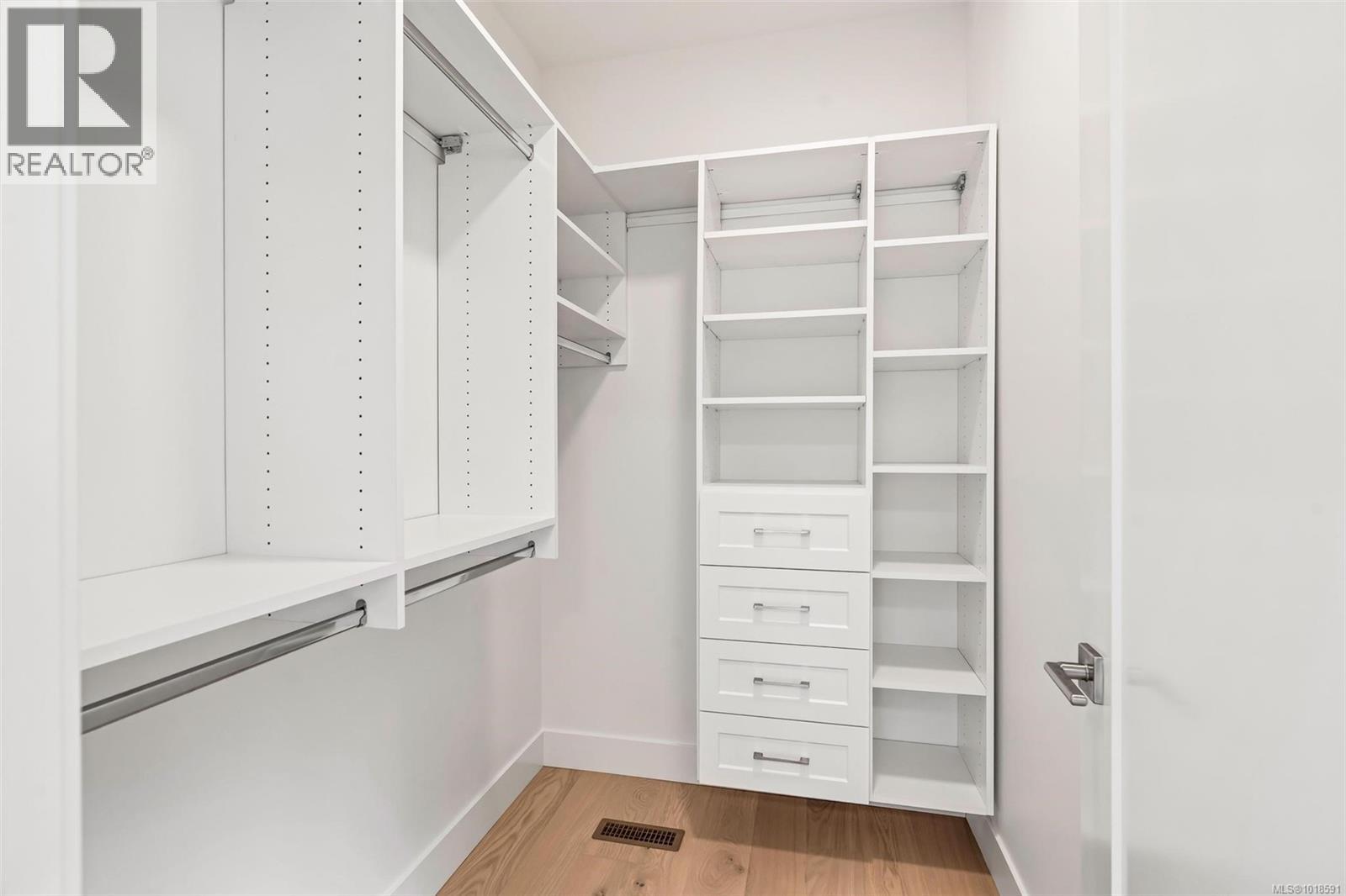 5 1060 SHORE PINE Close, Duncan