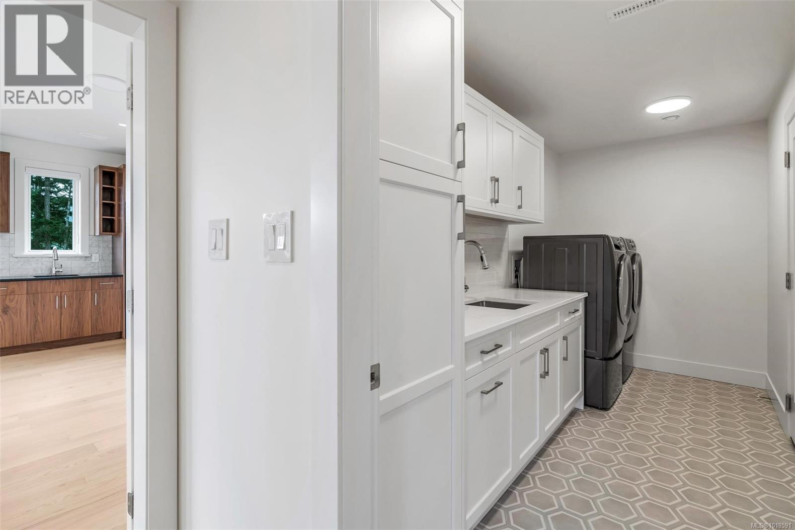 5 1060 SHORE PINE Close, Duncan