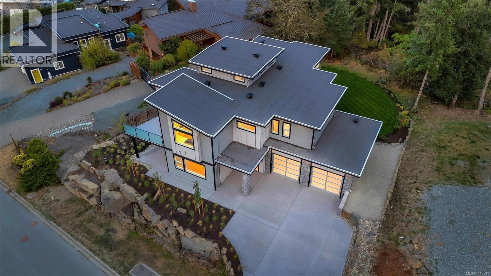 5 1060 SHORE PINE Close, Duncan