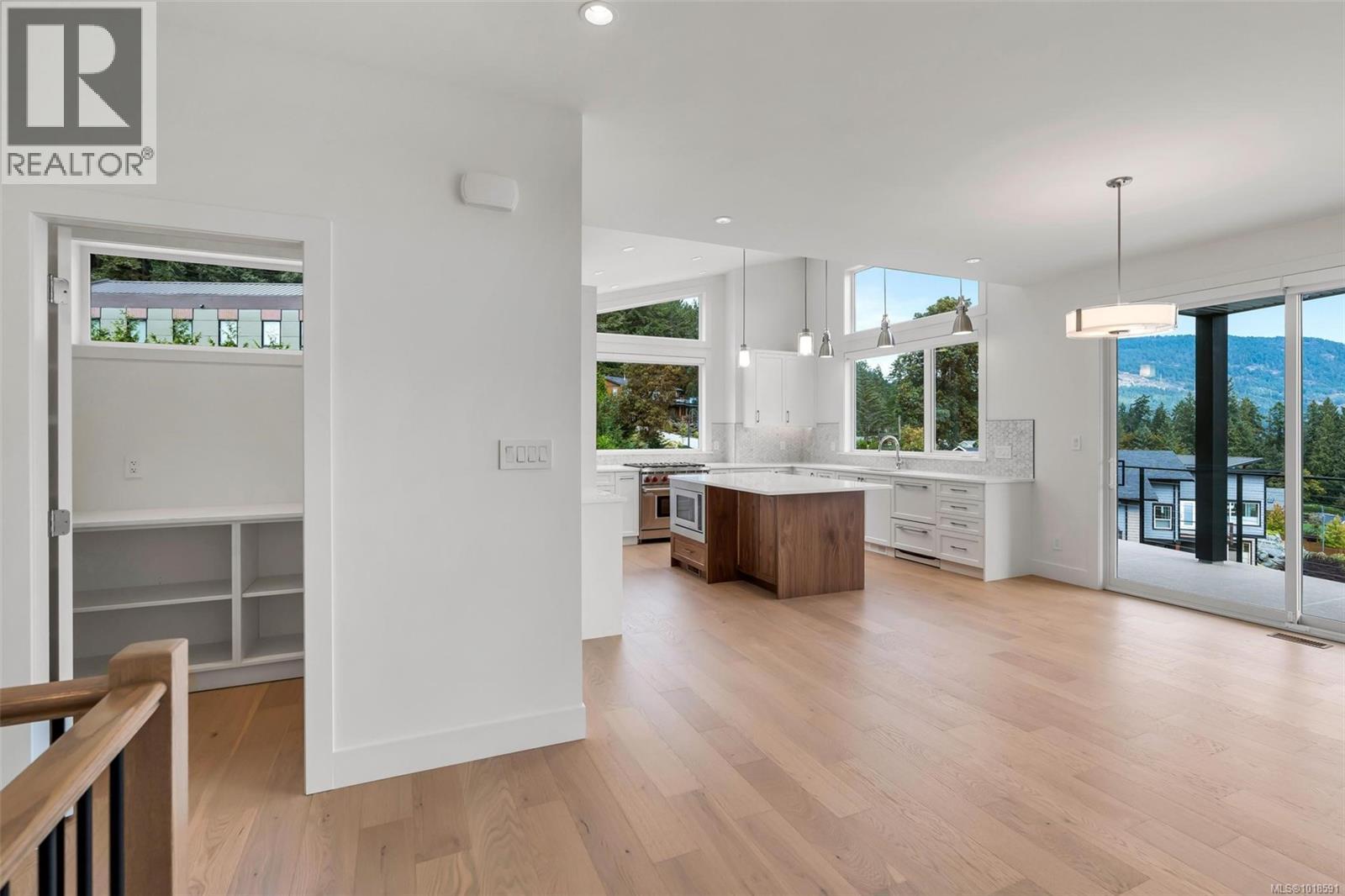 5 1060 SHORE PINE Close, Duncan