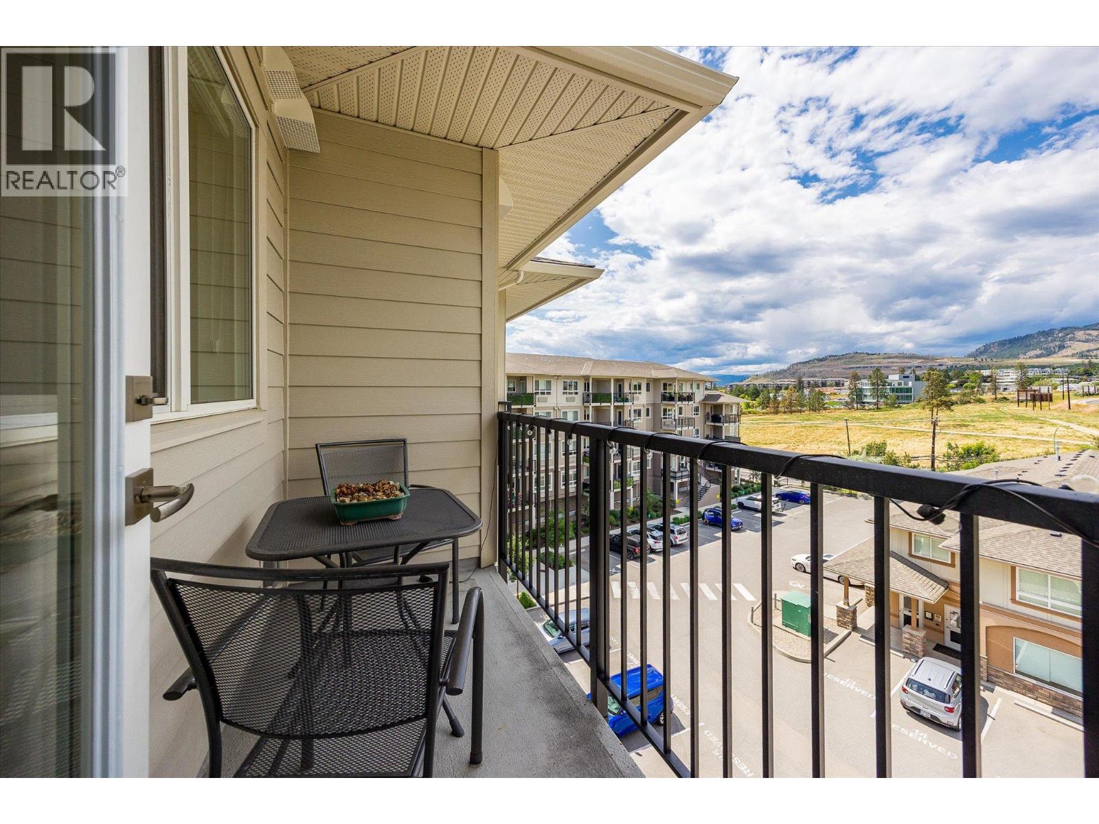 405 2301 Carrington Road, West Kelowna