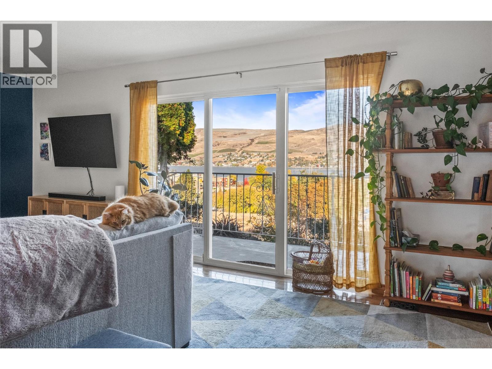  7089 Longacre Drive, Vernon