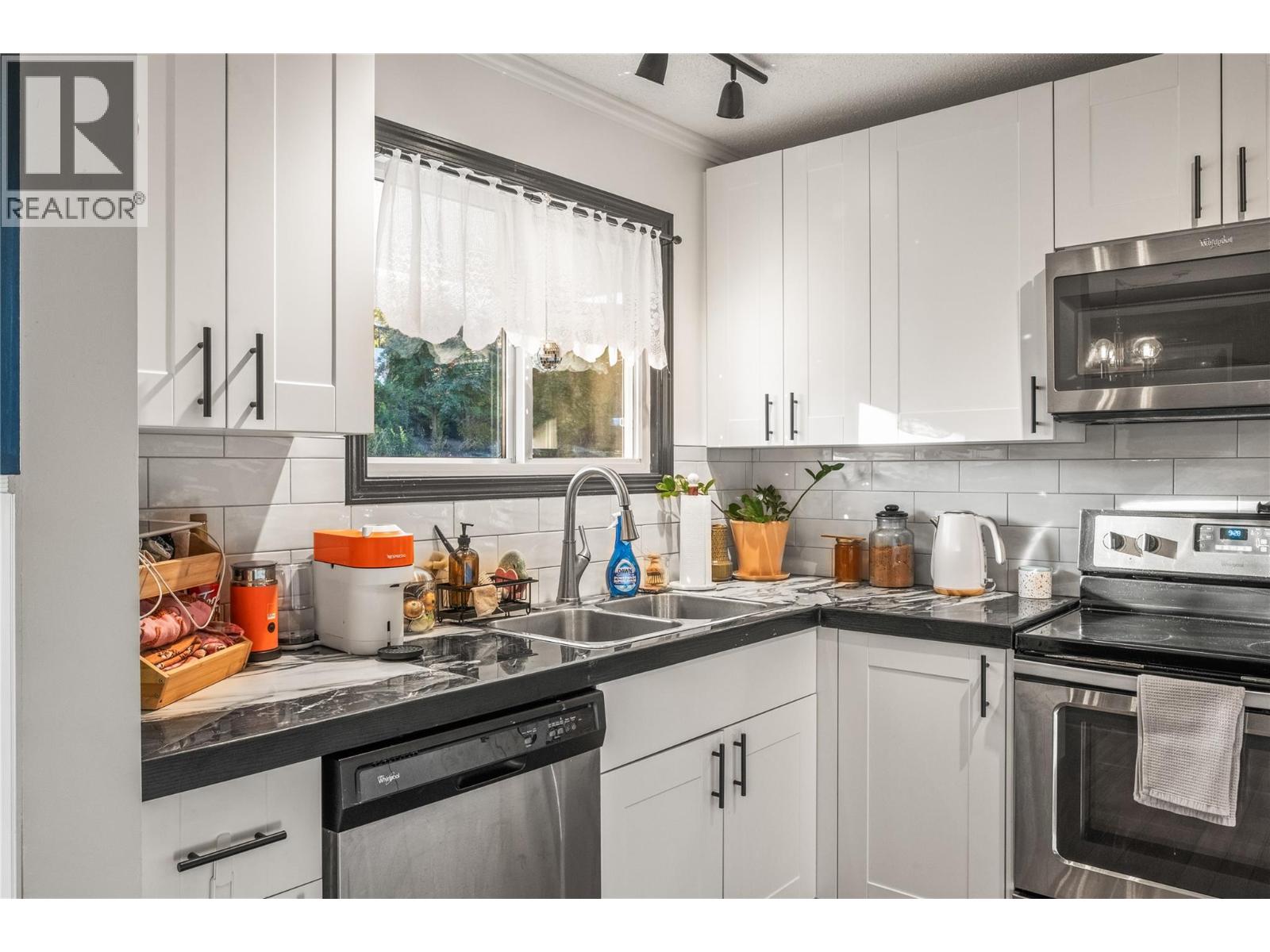  7089 Longacre Drive, Vernon