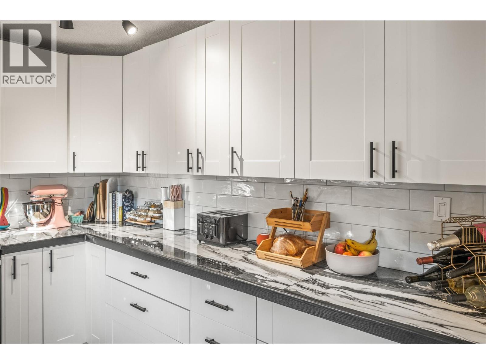  7089 Longacre Drive, Vernon