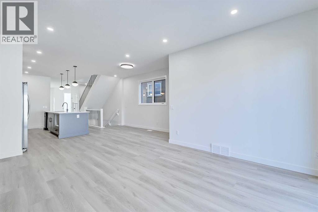 Single Family House for Sale in   Street NW Highland Park Calgary 