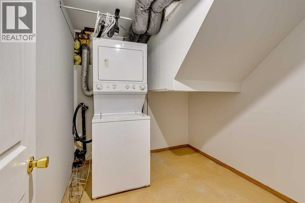 Multi-family House Bungalow for Sale in  &   Avenue NW Mount Pleasant Calgary 