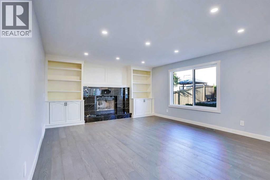 Single Family House for Sale in  Woodbriar Circle SW Woodbine Calgary 