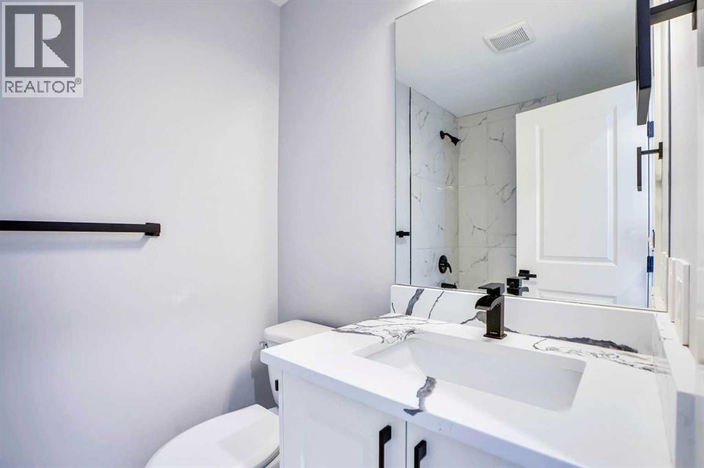 Single Family House for Sale in  Woodbriar Circle SW Woodbine Calgary 