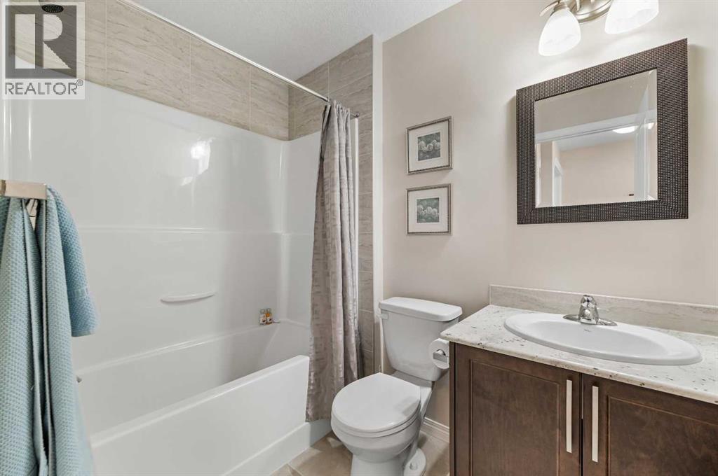 Single Family House for Sale in  Nolanfield Terrace NW Nolan Hill Calgary 