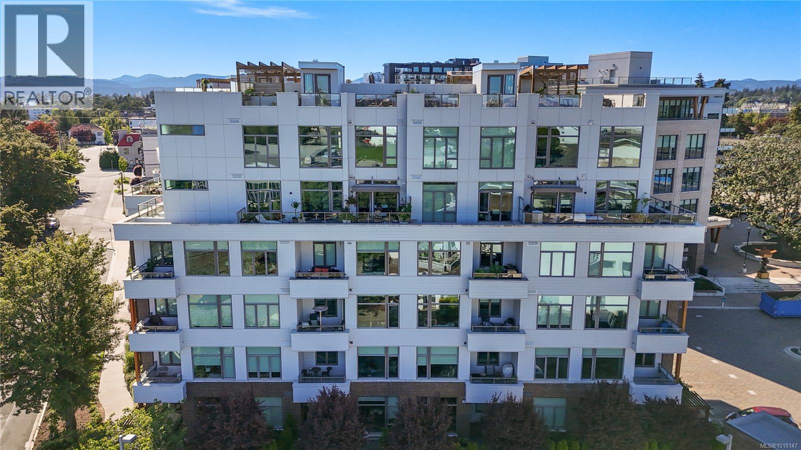 503 1216 Carlisle Ave, Esquimalt