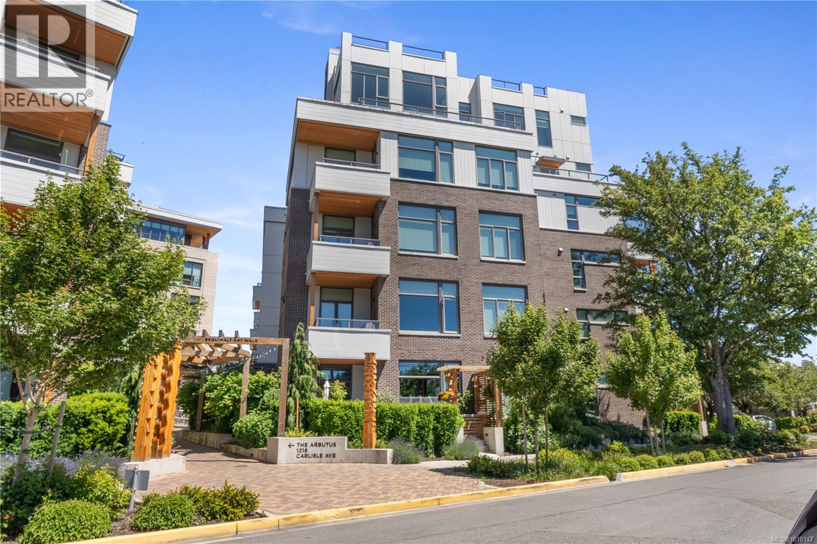 503 1216 Carlisle Ave, Esquimalt