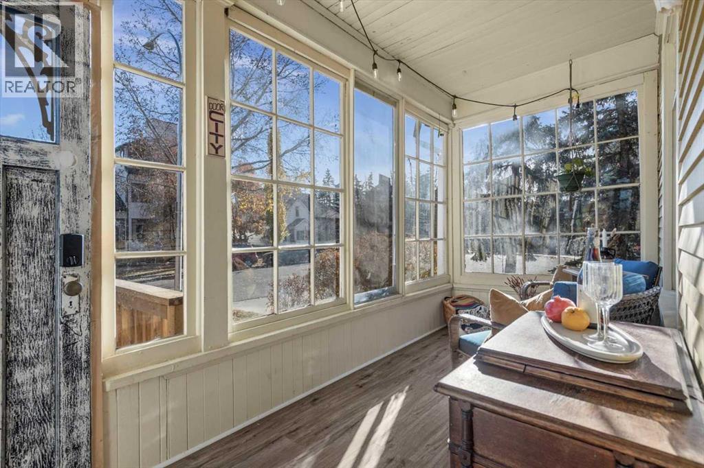 Single Family House for Sale in   Avenue NW Sunnyside Calgary 