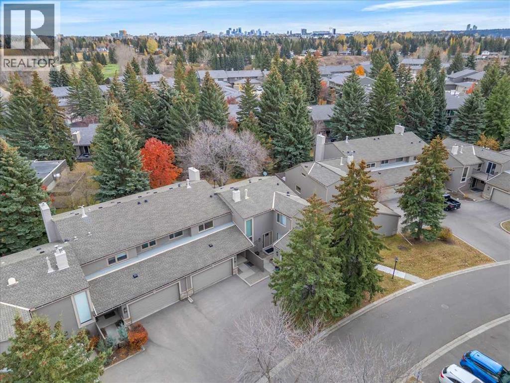 Single Family House for Sale in   Varsity Estates Drive NW Varsity Calgary 