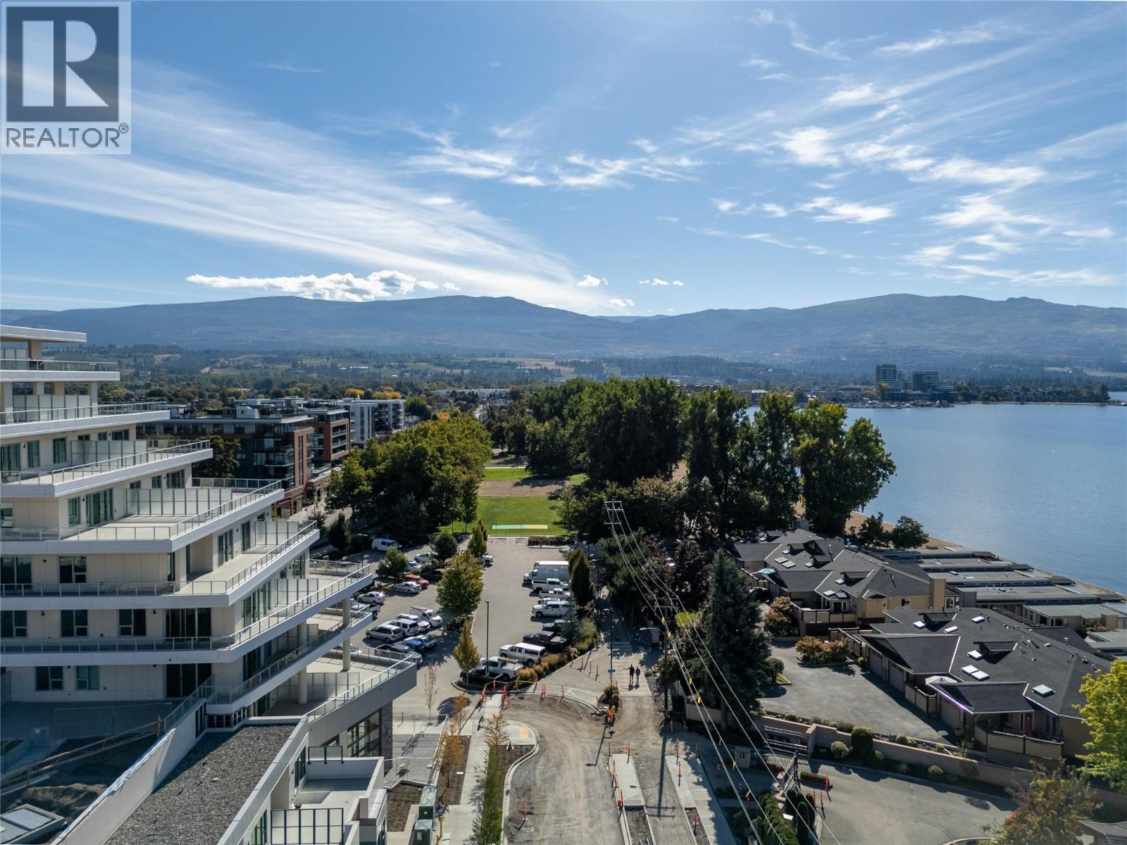 306 3340 Lakeshore Drive, Kelowna