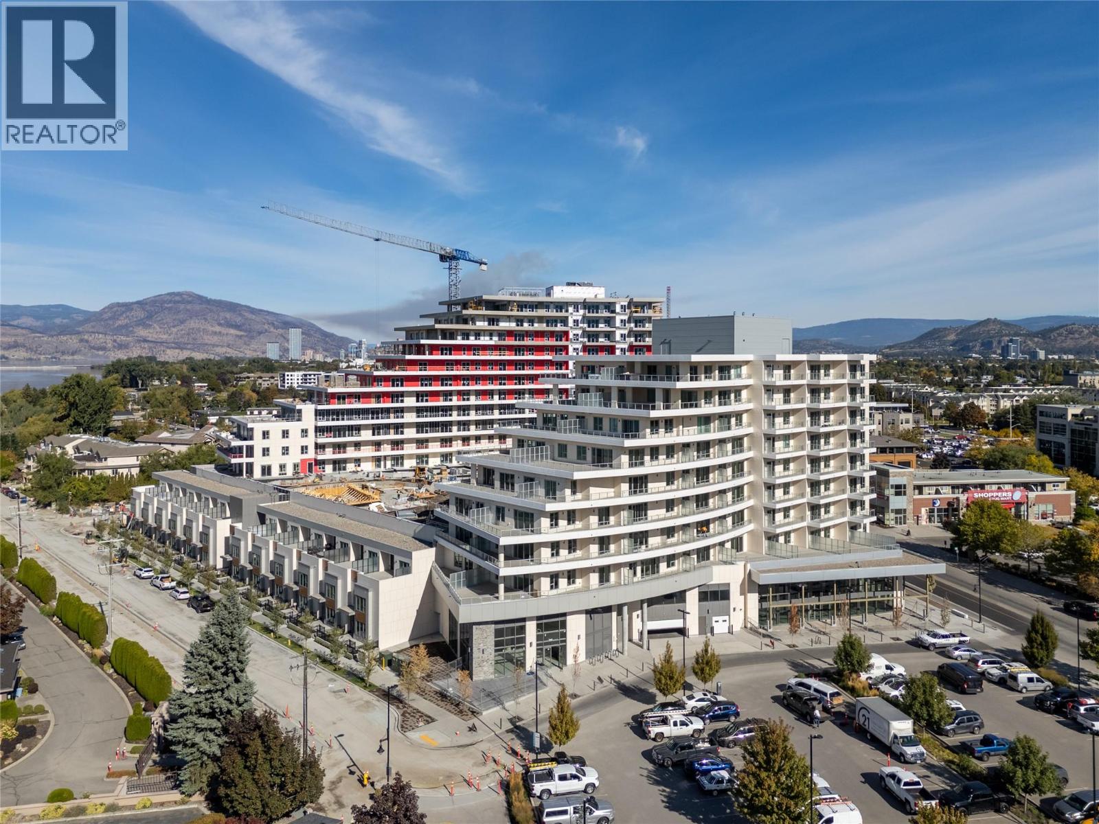 306 3340 Lakeshore Drive, Kelowna