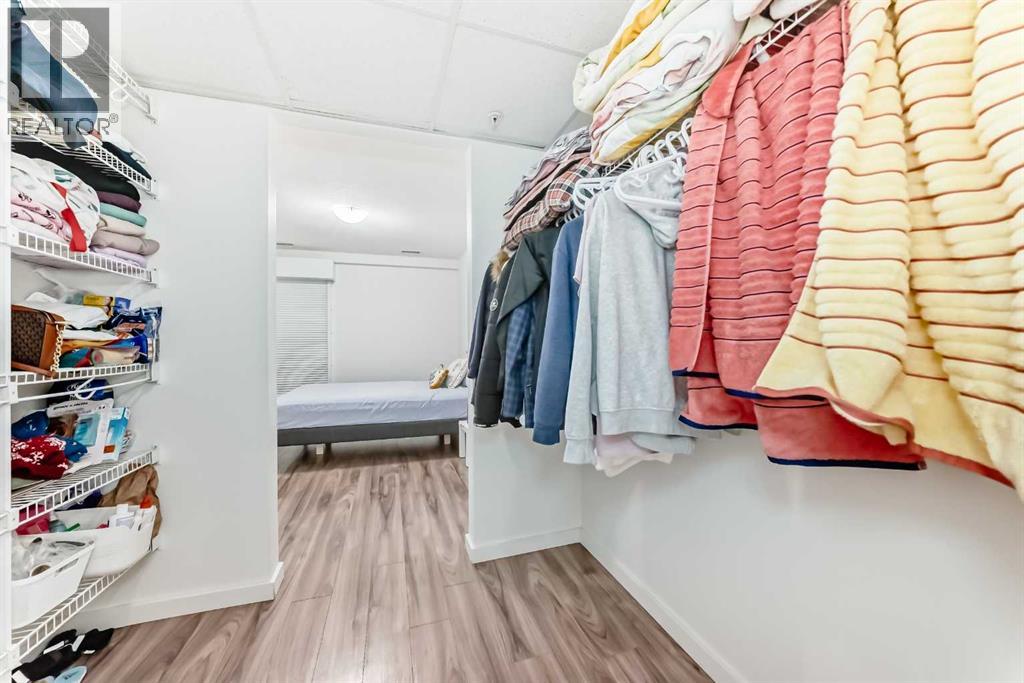 Single Family House for Sale in    Street SW Rosscarrock Calgary 