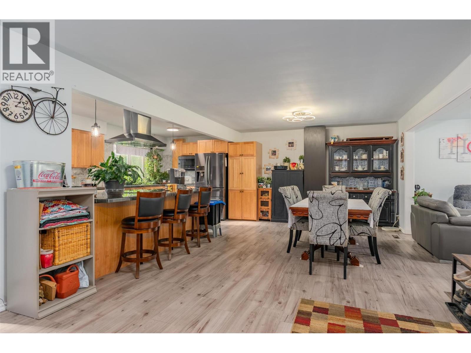 8329 Highway 3B, Trail