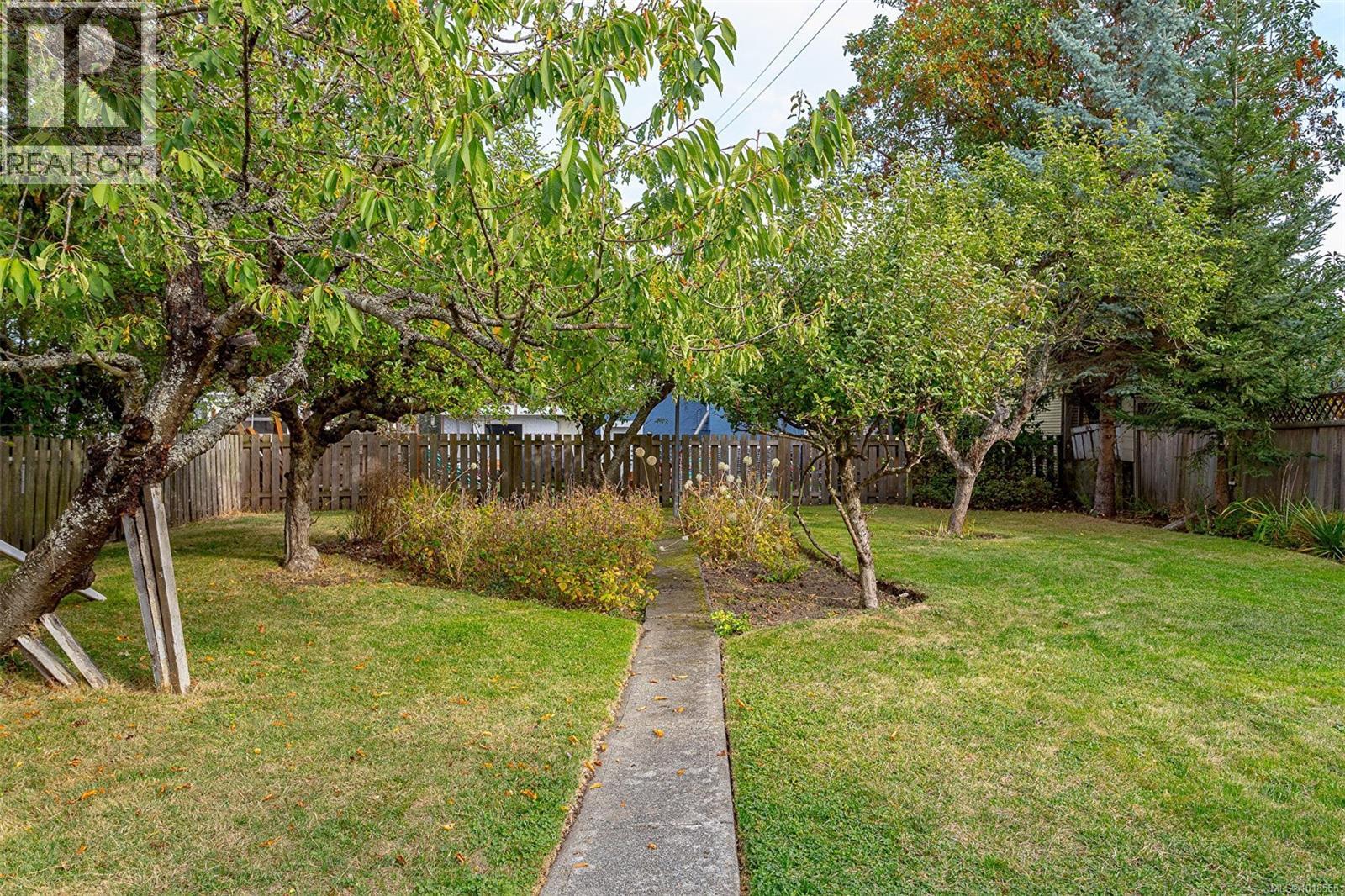 2321 SHAKESPEARE ST - 25