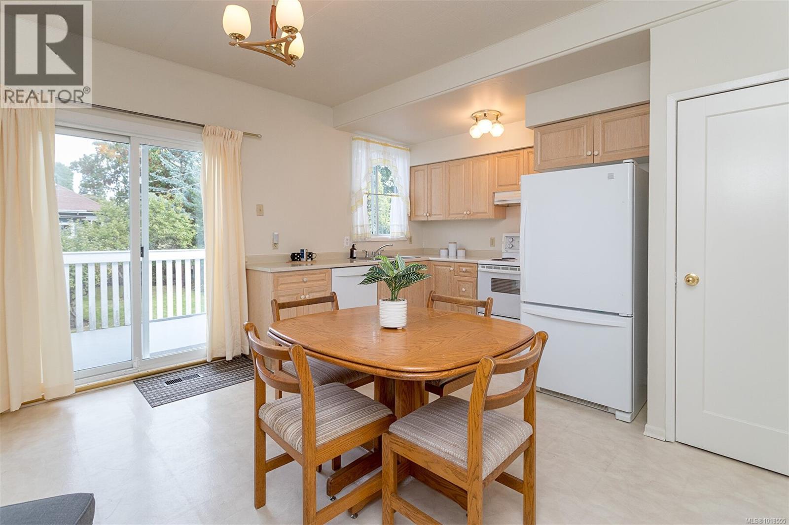 2321 SHAKESPEARE ST - 9