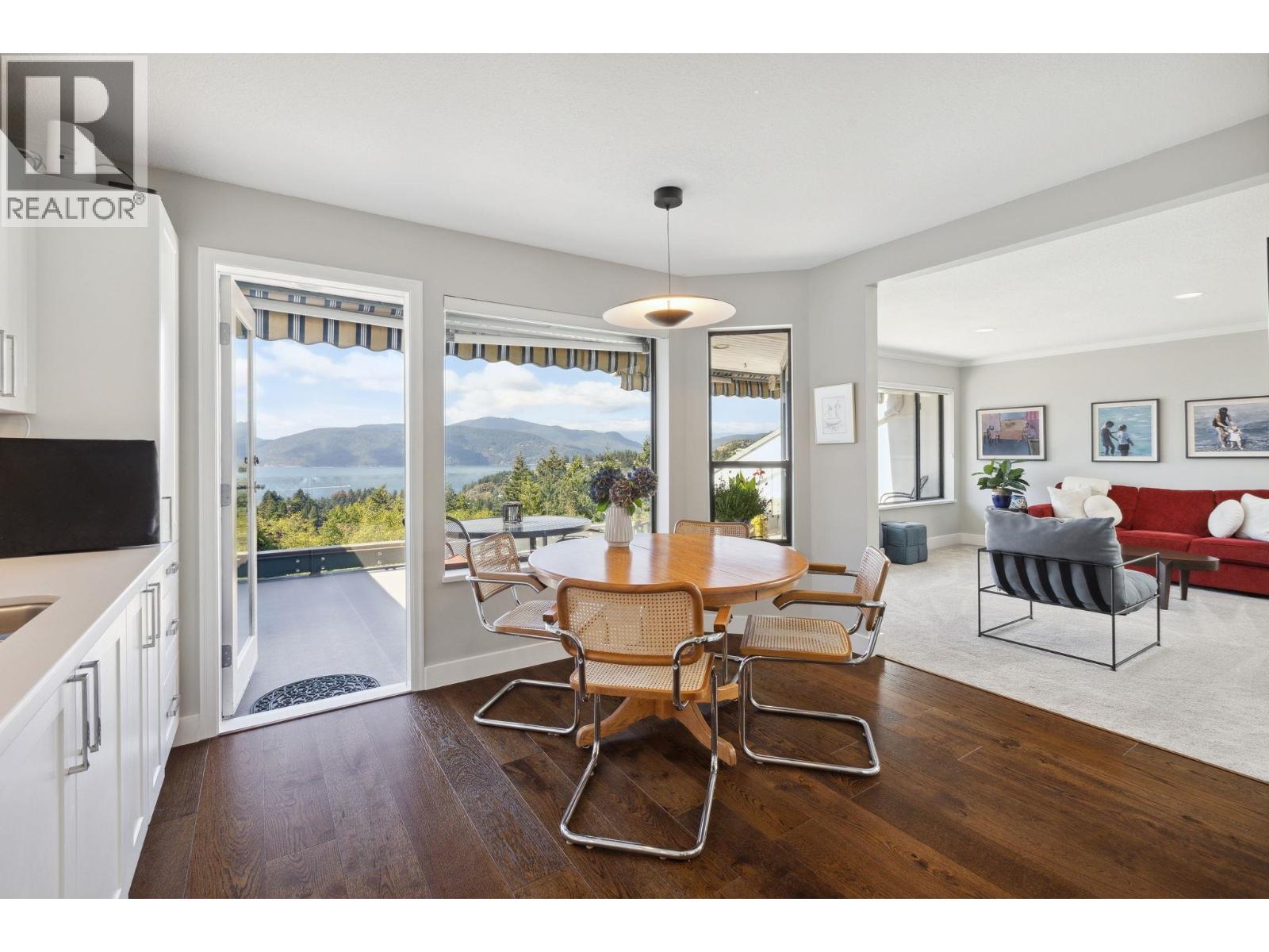 5307 ASPEN DRIVE, West Vancouver