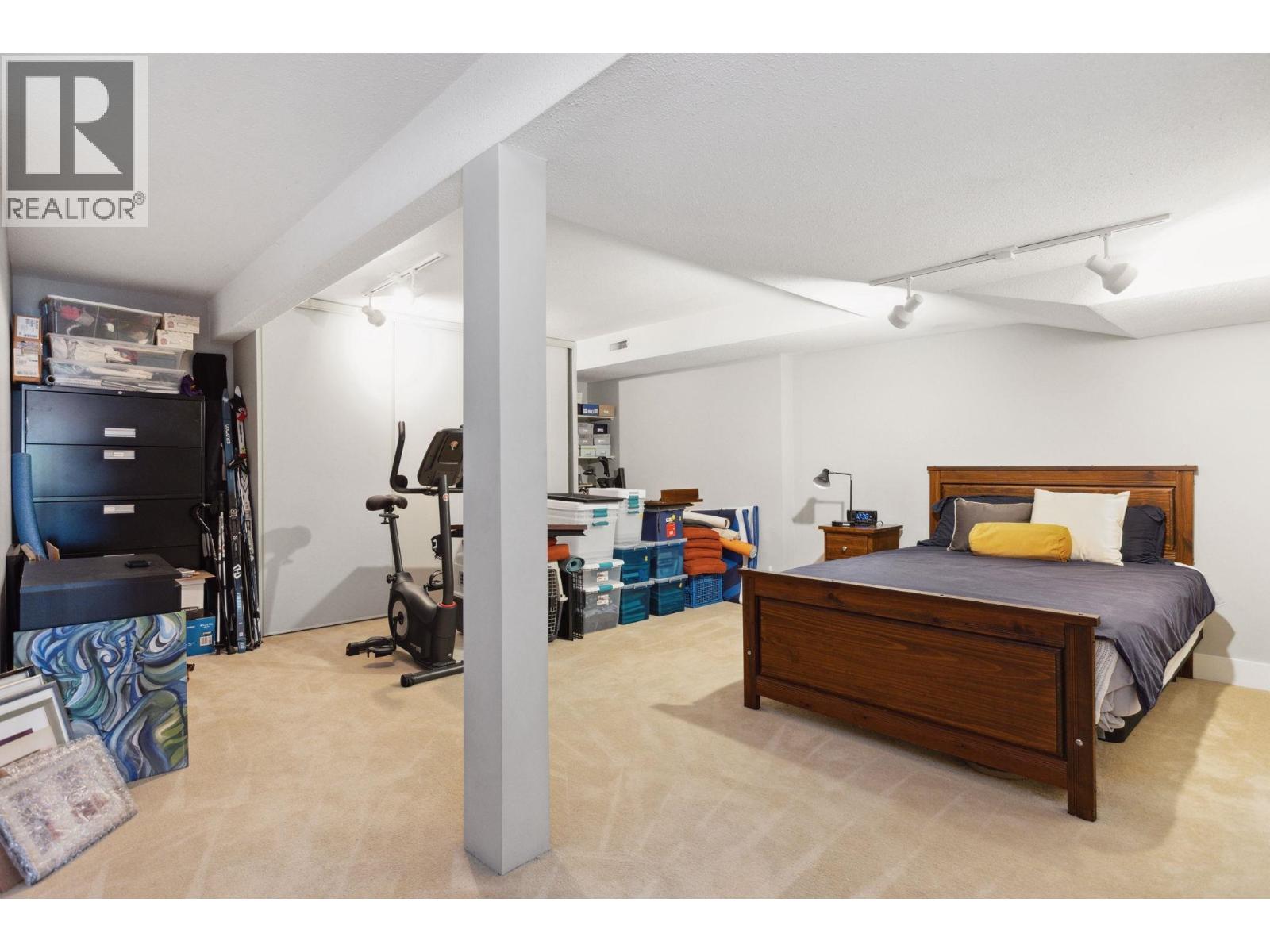 5307 ASPEN DRIVE, West Vancouver