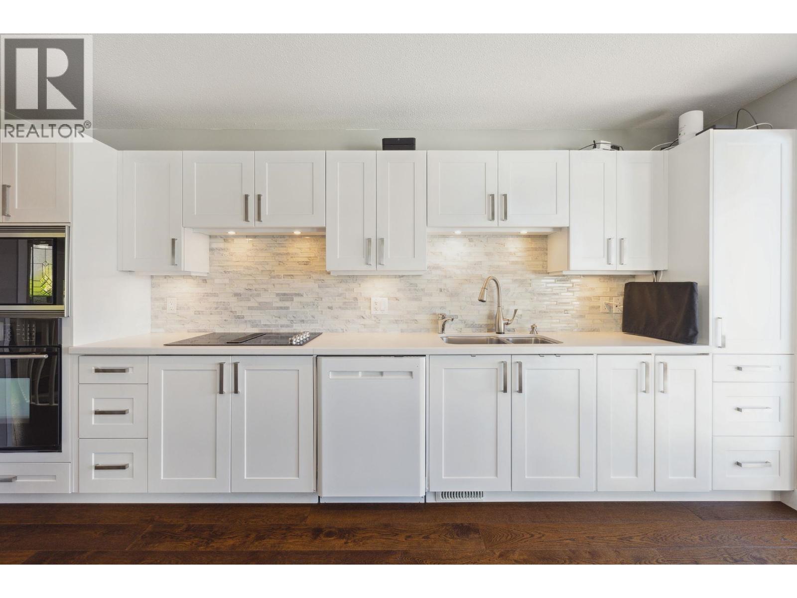 5307 ASPEN DRIVE, West Vancouver