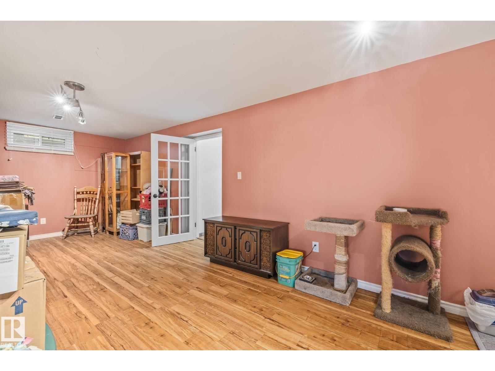 Single Family House Bungalow for Sale in   AV NW Edmonton 