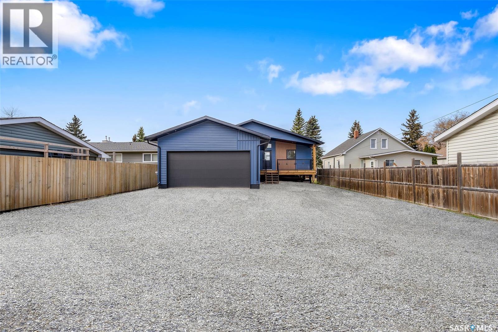624 11TH STREET - 4