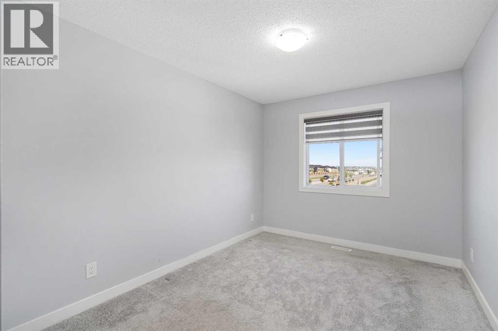 Single Family House for Sale in  Evanston Hill NW Evanston Calgary 