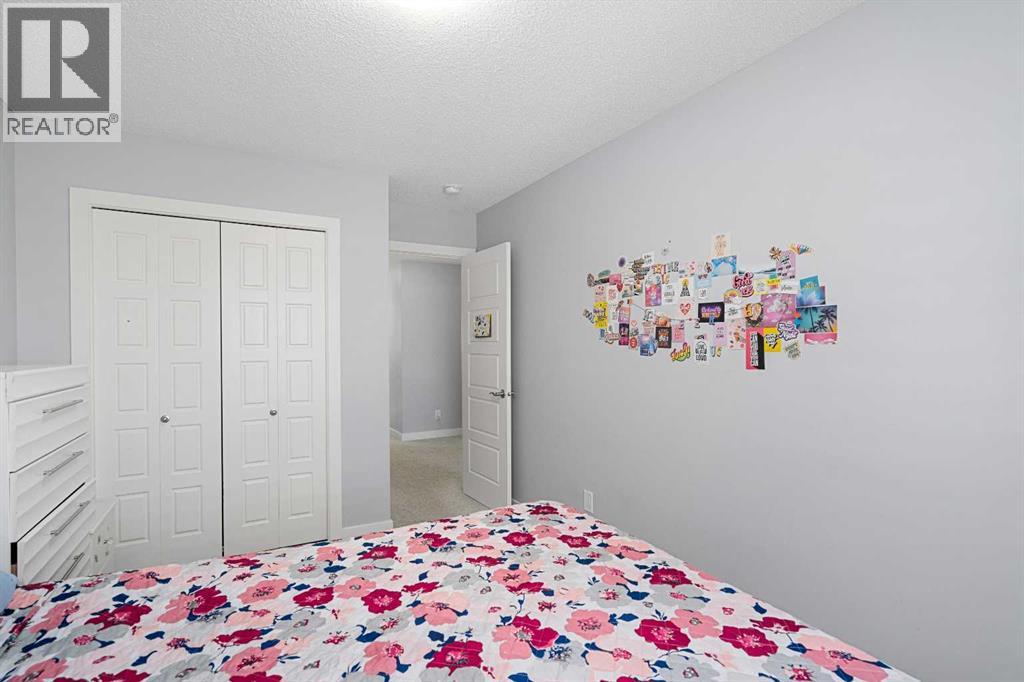 Single Family House for Sale in  Evanston Hill NW Evanston Calgary 