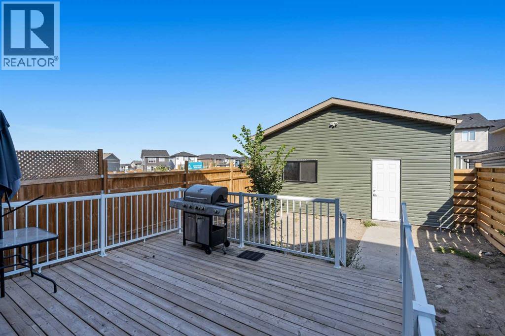 Single Family House for Sale in  Evanston Hill NW Evanston Calgary 