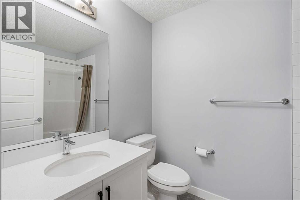 Single Family House for Sale in  Evanston Hill NW Evanston Calgary 