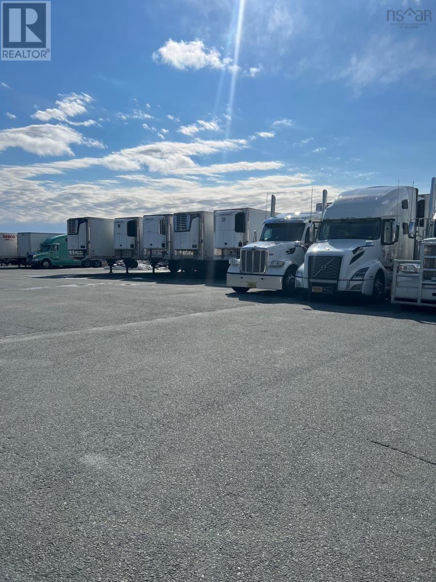 Property 3 of 5 of 19 Waterfield Court