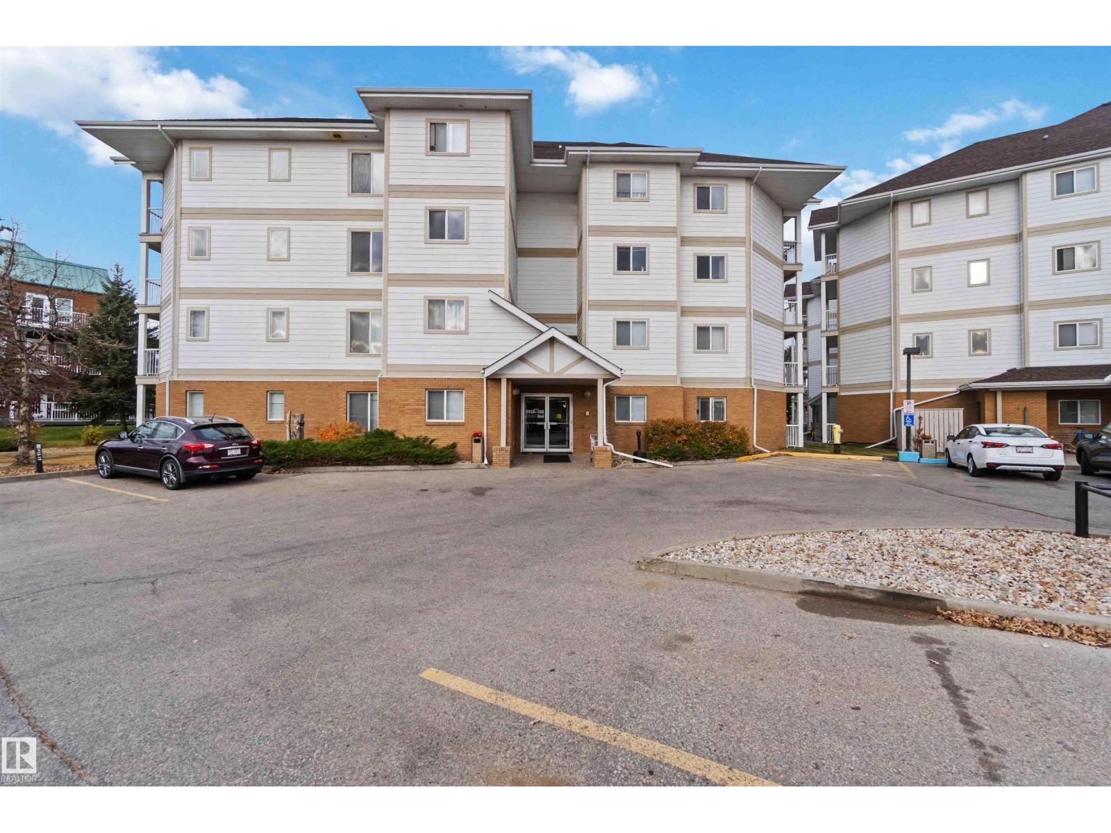#105 9930 100 AV, Fort Saskatchewan